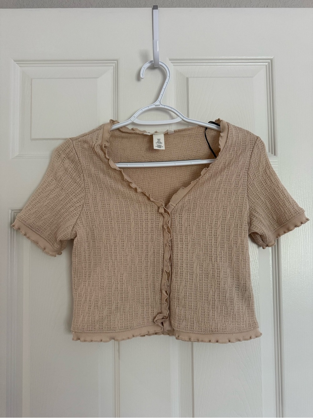 H&M Beige Ruffle-Edge Cropped Knit Cardigan